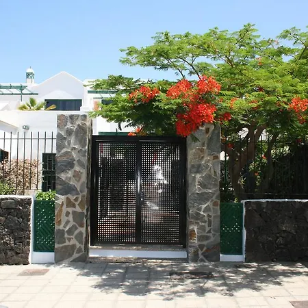 Acacias Daire Puerto del Carmen (Lanzarote)