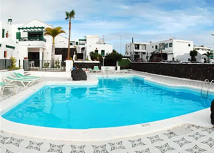 Acacias * Πουέρτο Ντελ Κάρμεν