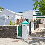 شقة Acacias